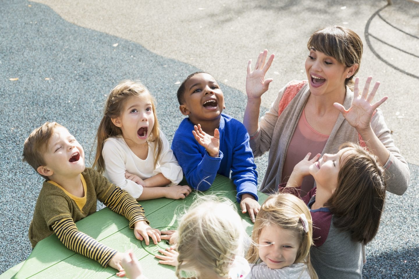 Incitatifs pour la garde en milieu familial: un signal positif pour les familles